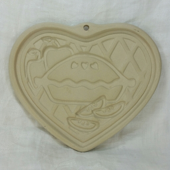 PAMPERED CHEF Welcome Home Heart Clay COOKIE MOLD - Picture 2 of 9